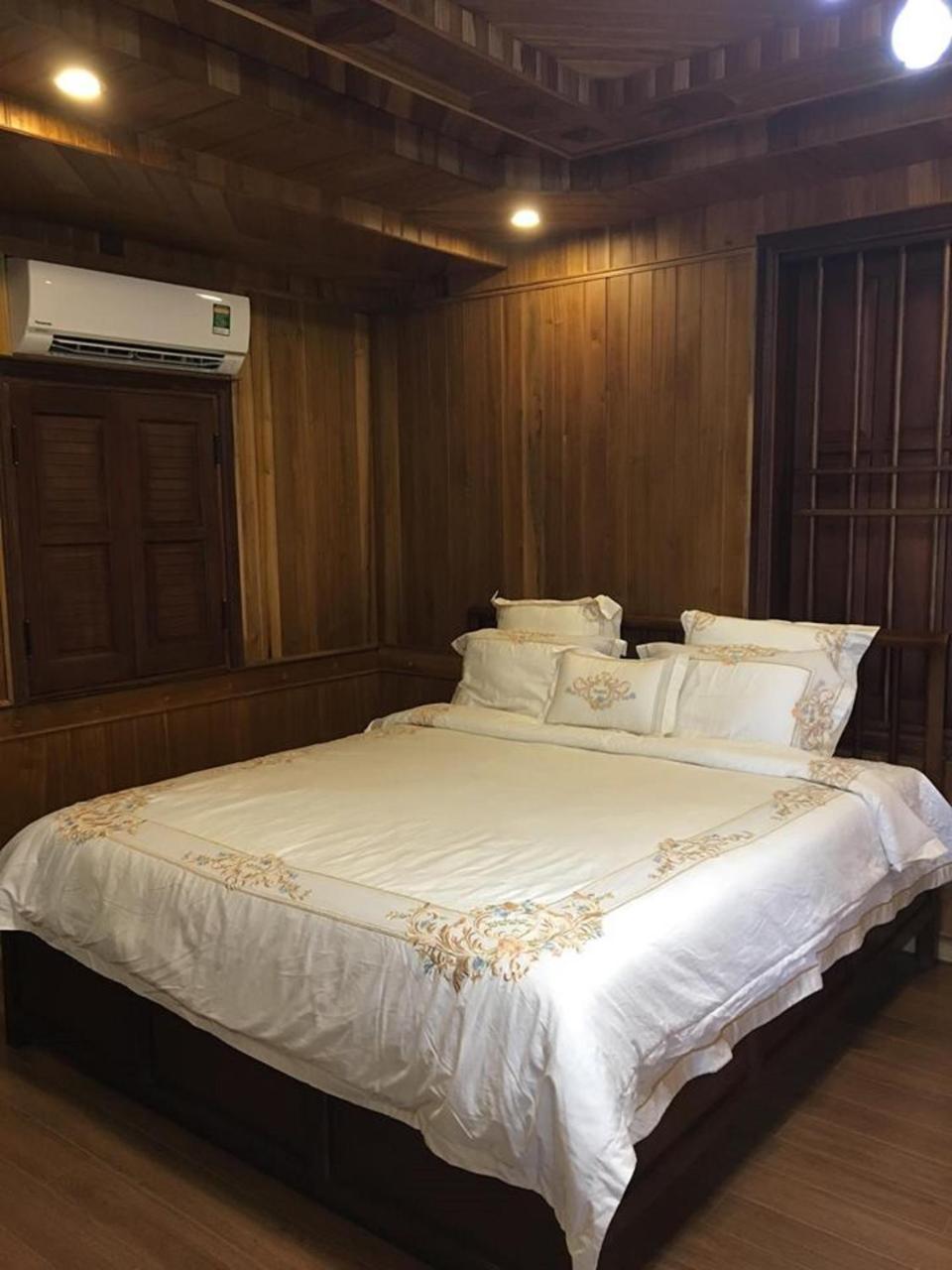 הוי אן Khamy Riverside Villa מראה חיצוני תמונה